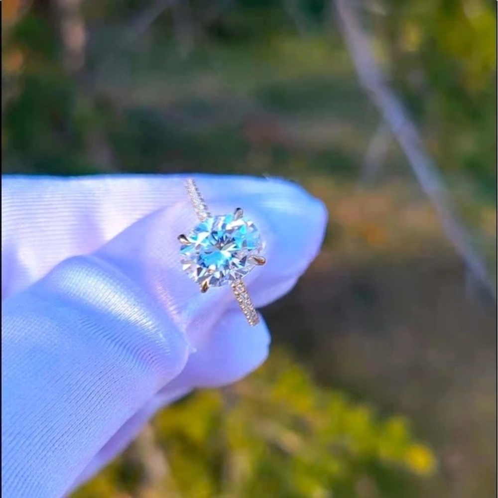 Solid 14k gold 3ct oval moissanite ring